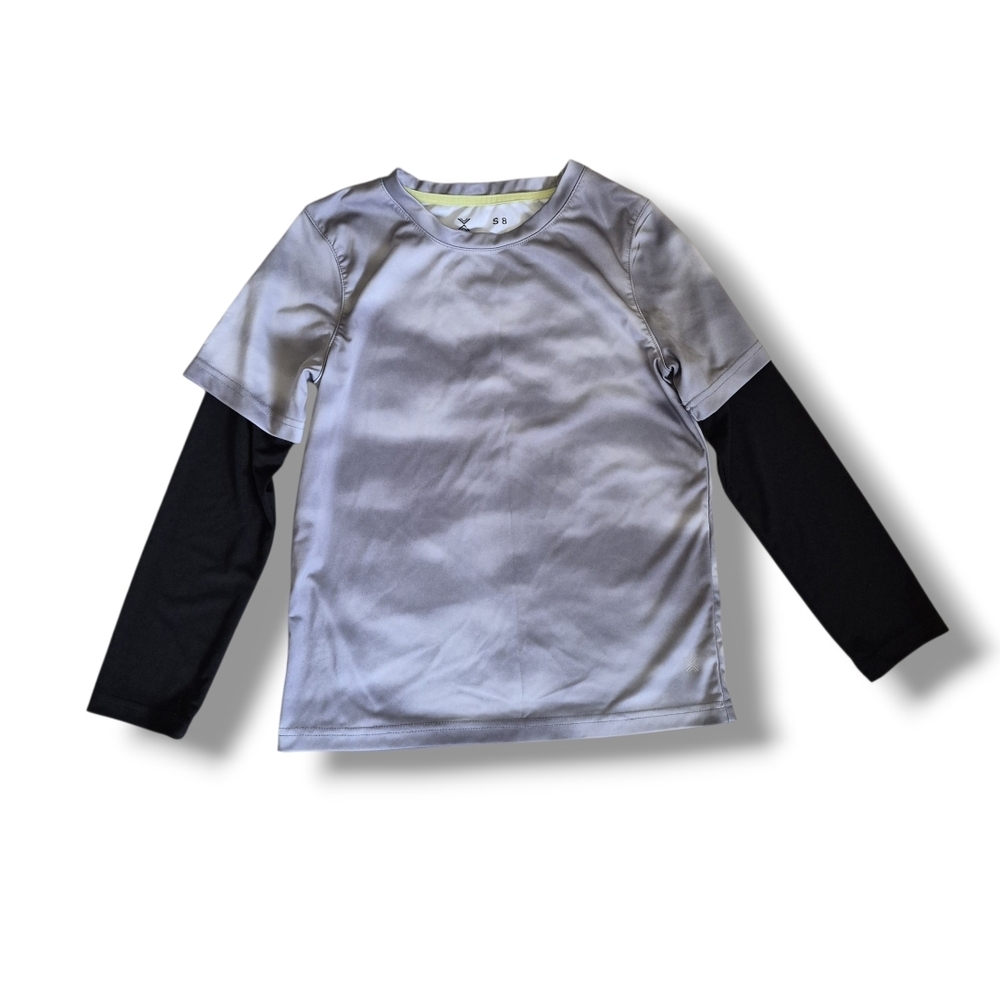 Xersion Quick-Dri Gray and Black Long sleeve Shirt Size 8